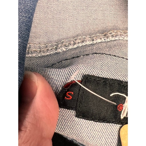 Upcycled ACDC Jean Jacket Size Small - Picture 5 of 5